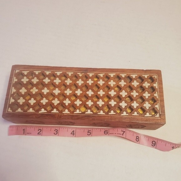 Vintage Wooden Box with Brass Inlay made in India - Picture 2 of 8